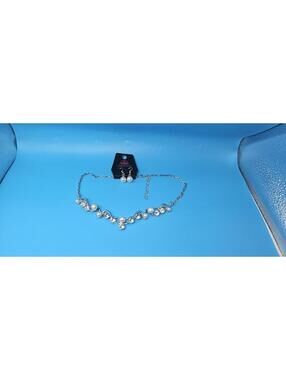 Y2K Party Paparazzi Silver Tone Pearl Necklace and Earrings Set